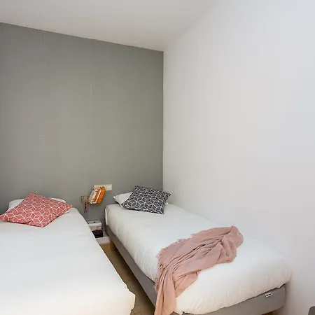 Casa Cosi Creu Coberta Barcelona